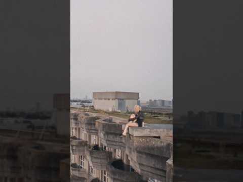 number one girl ♡ 2/12 5pm PST & 8pm EST ♡ 2/13 10am KST #number_one_girl