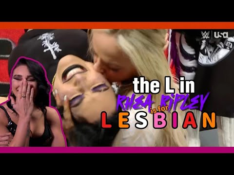 the L in rhea ripley is for lesbian β¦ #mami and the wwe girliesβ¦