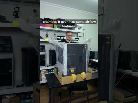 Can you lift this H2D alone?! #BambuLab #H2D #3DPrinter #AMS2Pro #3DPrinting