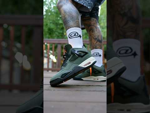 Undefeated 4 On Feet - Orange or Black Laces?