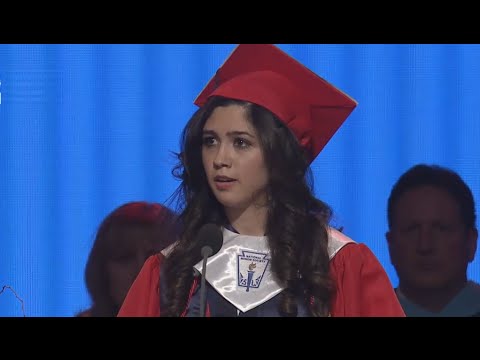 Valedictorian Reveals Undocumented Status in Speech
