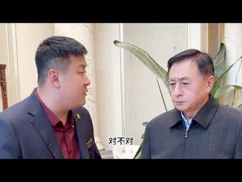 儿子千里寻父 当年的我一时冲动，让孩子和你未曾谋面，  我要给你一场特别的婚礼，因为你的坚持和我的承诺，最后实现了#正能量#夫妻#宝