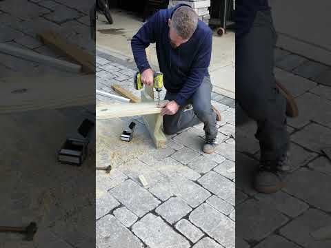 2 Tool Outdoor Bench