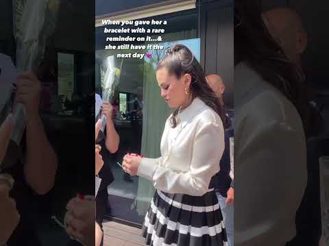 protect her at all costs 😭🙏