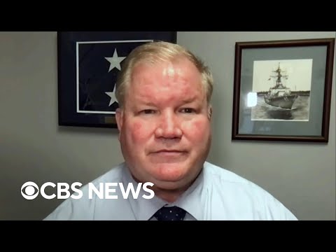 Retired U.S. Navy rear admiral weighs in on Democrats' military order video