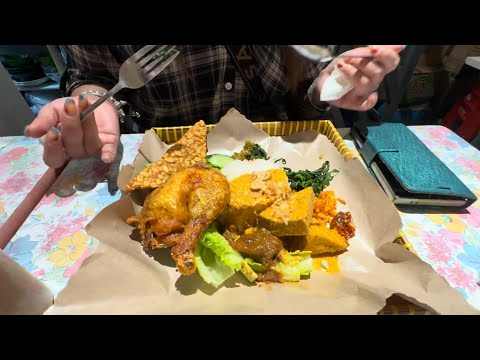 Makan nasi padang & bihun bakso sapi di toko indonesia mantap