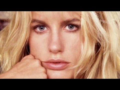 What The Hell Happened To Daryl Hannah?