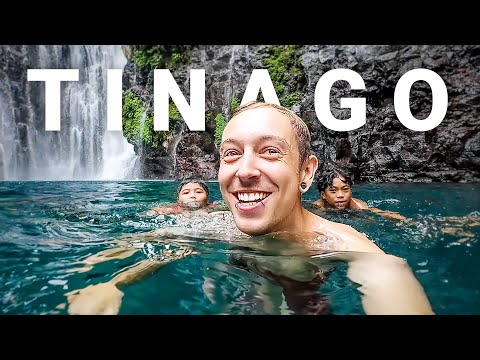 Local Kids Take Me Cliff Jumping at Mindanao's BEST Waterfall! 🇵🇭