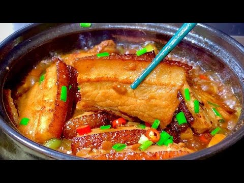 This method of making pork belly is very popular. The pot is soft and tasty, fat but not greasy. I