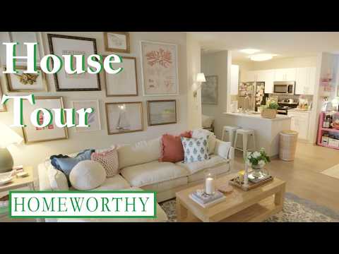 HOUSE TOUR | A Colorful Charleston Apartment for Two