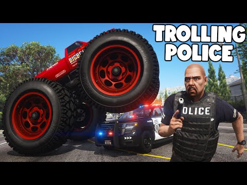 Monster Truck Trolls Cops in GTA 5 RP..