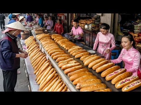 TOP Vietnamese Street Food You MUST TRY in Saigon 2025