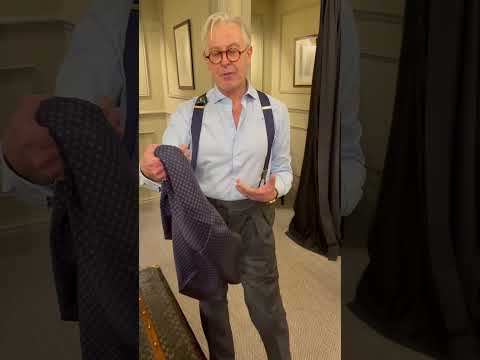 How to tie a Gentleman’s square #howto