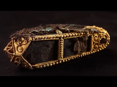 25 Most Amazing Ancient Treasures and Artifacts Finds