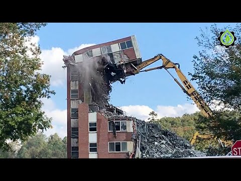 Extreme Fastest Building Demolition Compilation | Amazing Dangerous Crane Operator Skills #18