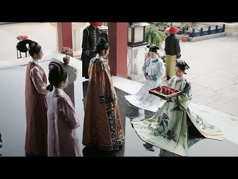 A Single Insult from the Queen—Shu Consort Breaks Away and Enters Ruyi’s Faction!