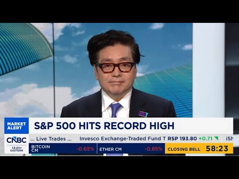 Tom Lee on the Santa Rally and 2026 Outlook