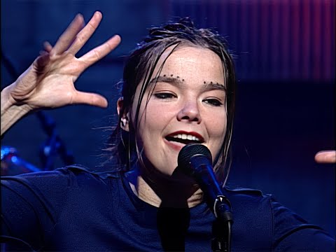 Björk Performs "Human Behaviour" Live on November 10, 1993 | Late Night with Conan O’Brien