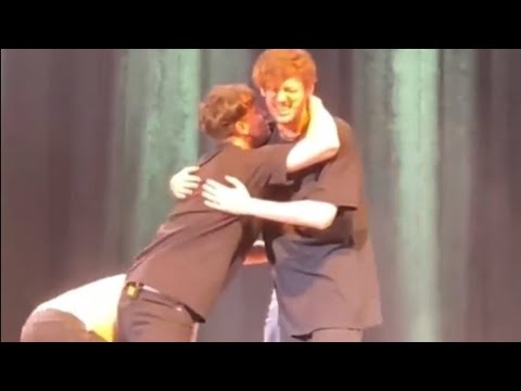 Все сцены с концертов: #арсений #рекомендации #youtubeshorts #антоншастун