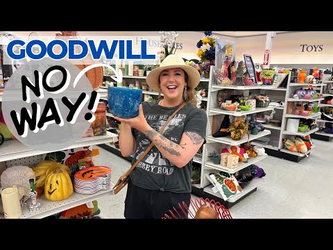 HOW DID NOBODY SEE THIS?!? | Goodwill Finds | Thrift With Me | Thrifting For Resale