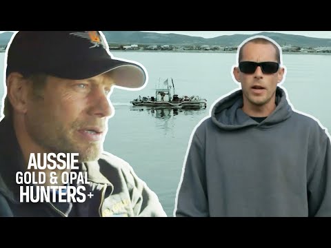DANGEROUS Dives, INSANE Gold Hauls And Extreme Weather! | Bering Sea Gold