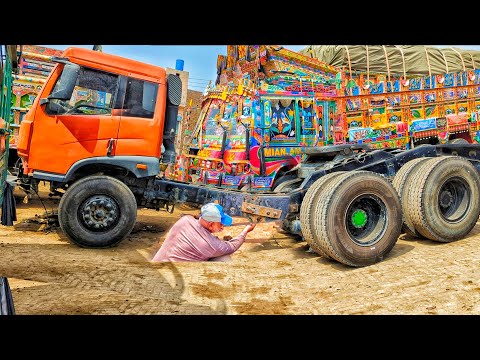 Impossible Frame Made Possible | Pakistani Mechanic Jaw-Dropping Repair On a Broken Truck Frame work