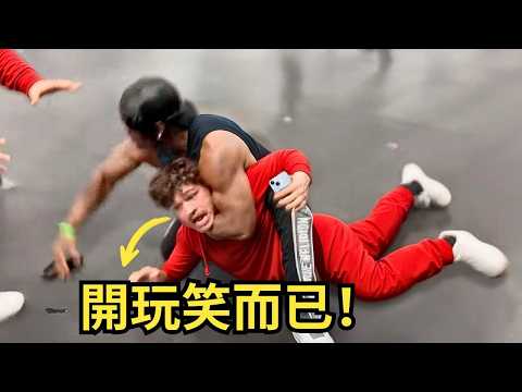 So heartwarming! A streamer pranked a passerby and got killed in the process, suffering "social d...