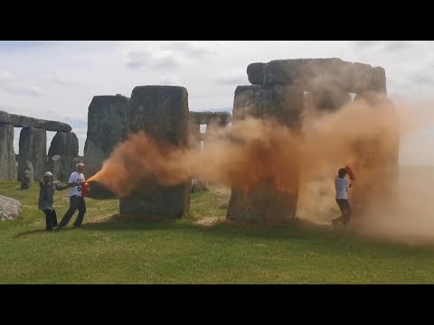 Activists Vandalize Stonehenge With Orange Paint