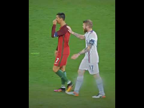 When Ronaldo Asked to Swap Shirts 😍