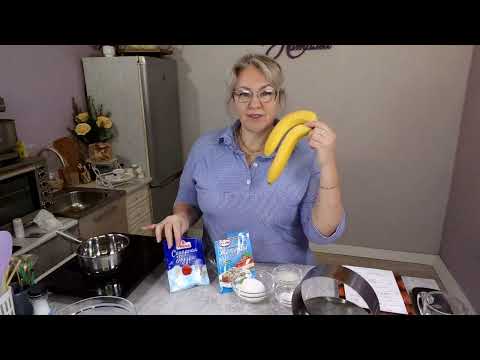 Две секретные прослойки для торта взорвут ваше представление о вкусе: банановая и малиновая, бомба!