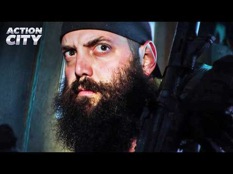 McCall Ambushes York’s Team During Hurricane | The Equalizer 2 (Denzel Washington, Pedro Pascal)