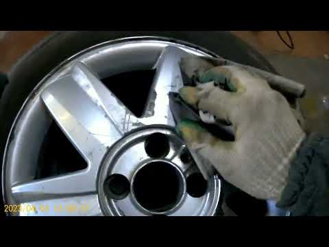 правка диска восьмерка свинцовой кувалдой