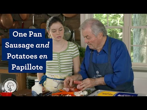 One Pan Sausage and Potatoes en Papillote