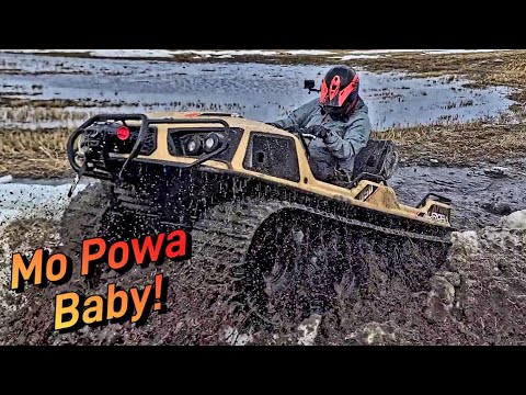 Stuck! 18" Argo Tracks on The Aurora 8X8