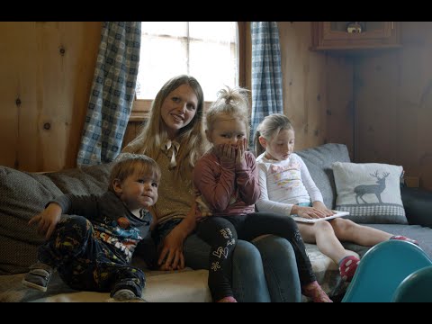 Die Herausforderung Bergbäuerin über den Wolken zu sein