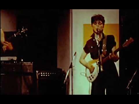 Pre-fame Madonna Live - Emmy - Hothouse Flower (1980)