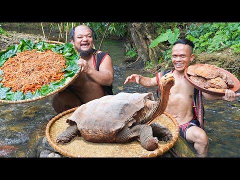 Cooking Whole Turtle | Recipe for Cooking Turtle and Wild Vegetable Salad | Dwarf Food