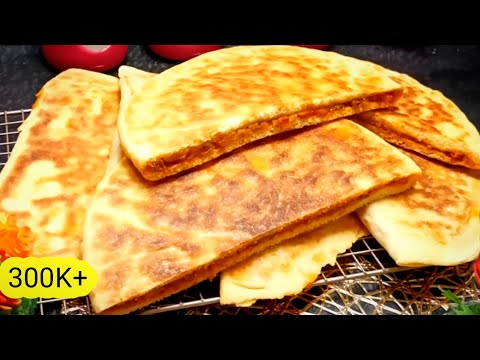 كسرة  محشية بحشوة اقتصادية بالسميد فقط  وزدت معها 4حبات مرڨاز ب10 الاف و فرحت بيها ضيافي