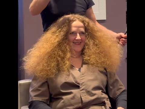 She Didn't Recognize Herself After This Haircut | Extreme Hair Transformations