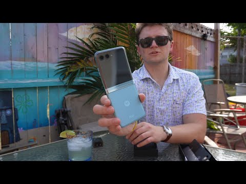 motorola razr+ unboxing (w/ margaritas)