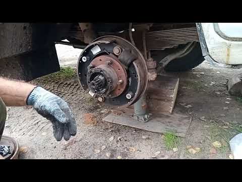 Потёк сальник в переднем мосту УАЗ-буханка 3909.Ремонт своими руками.
