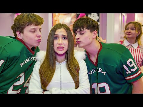 КОНОР СТАЛ ФУТБОЛИСТОМ И НАЧАЛ ОХОТУ НА ДИАНУ!!! ИТАН В ЯРОСТИ!!!