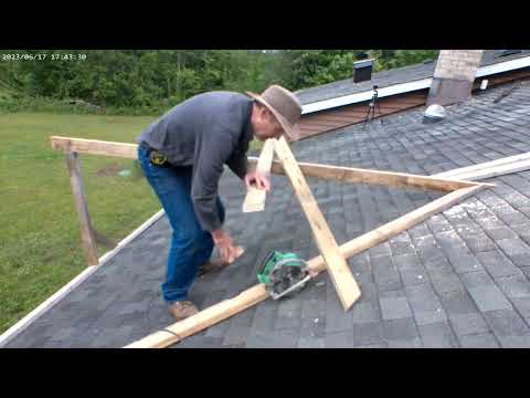 Reverse gable rafters are easy to cut