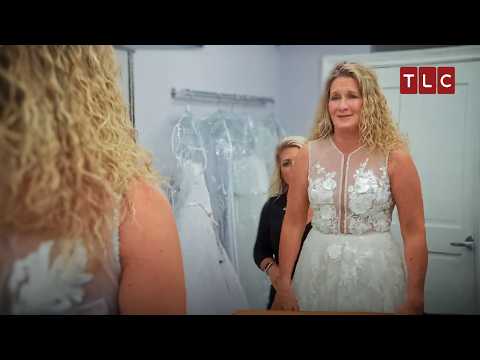 Bridal Gown Dress Every Bride Fights For | Say Yes To The Dress S16 E7 | TLC