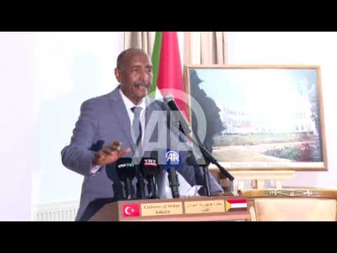 البرهان يغلق باب التفاوض من تركيا: لا حل سياسي قبل "سحق المتمردين".. والحرب مستمرة حتى النهاية