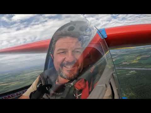 Glider for 1000 euros. Morelle. Italian thing with a cheerful character