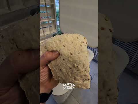 Bread shaping at La Resistance Boulangerie 🤩