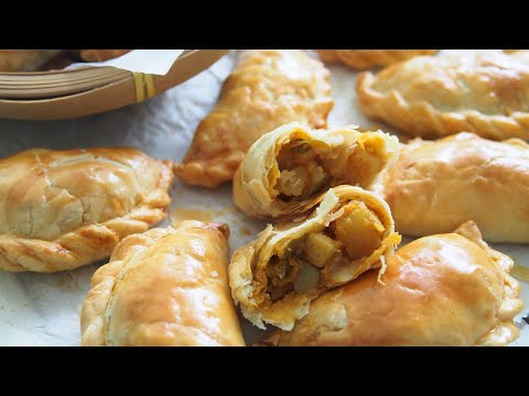Baked Curry Puff (Flaky Pastry)
