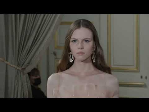 Giorgio Armani Privé - 2021 Fall/Winter Fashion Show - Shine