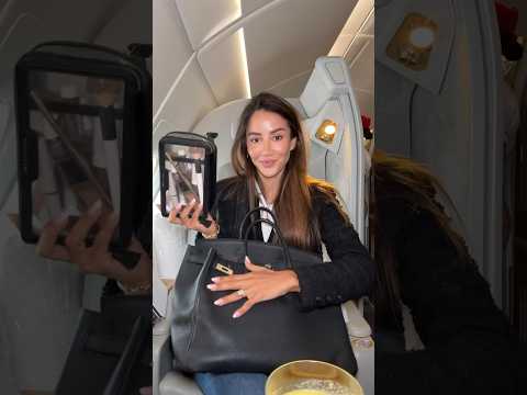 Showering On a Plane At 40,000 Feet and Other First Class Cabin Features | Tamara Kalinic